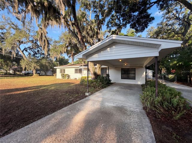 103 S KINGSWAY ROAD, Seffner, FL 33584