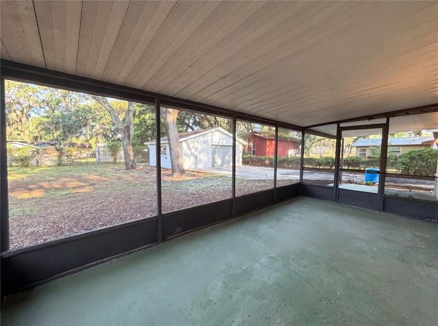 103 S KINGSWAY ROAD, Seffner, FL 33584