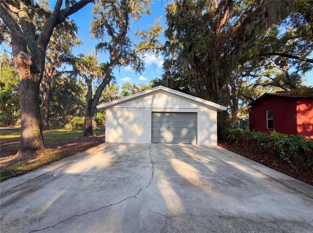 103 S KINGSWAY ROAD, Seffner, FL 33584