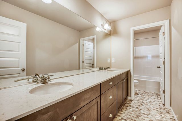 23511 Tahoma Place, Black Diamond, WA 98010