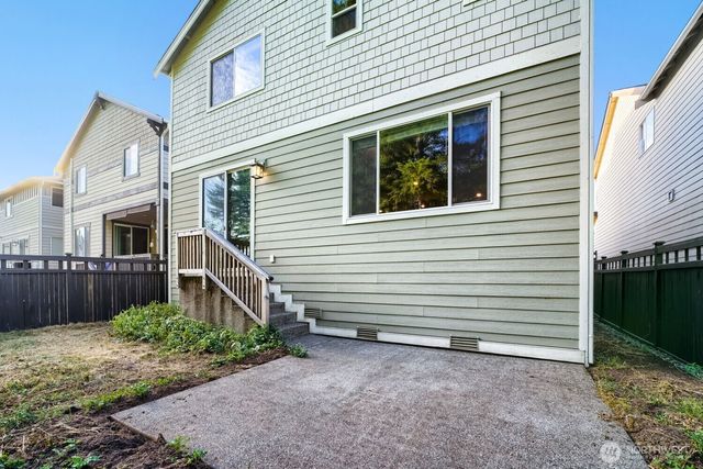 23511 Tahoma Place, Black Diamond, WA 98010