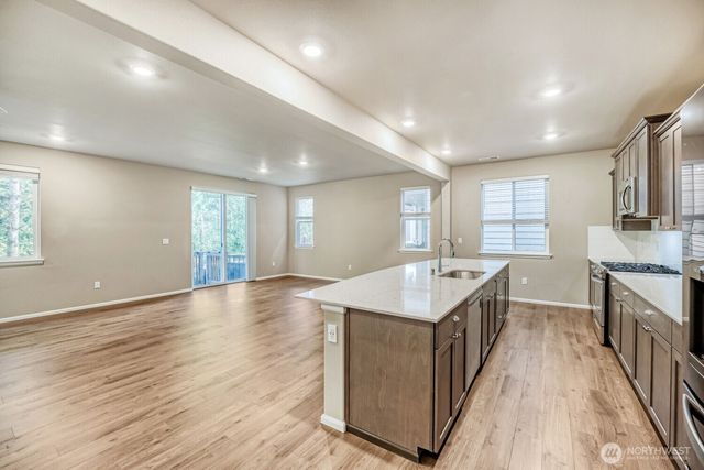 23511 Tahoma Place, Black Diamond, WA 98010