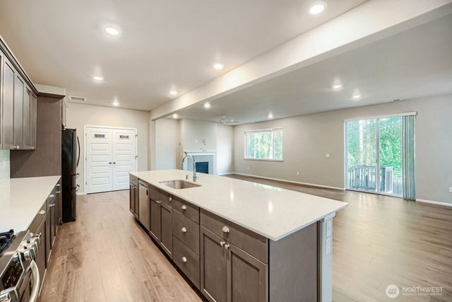 23511 Tahoma Place, Black Diamond, WA 98010