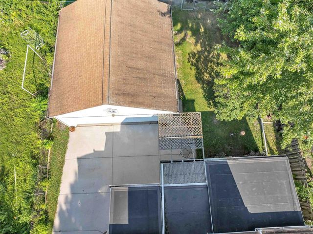 610 GOODELL STREET, Green Bay, WI 54301