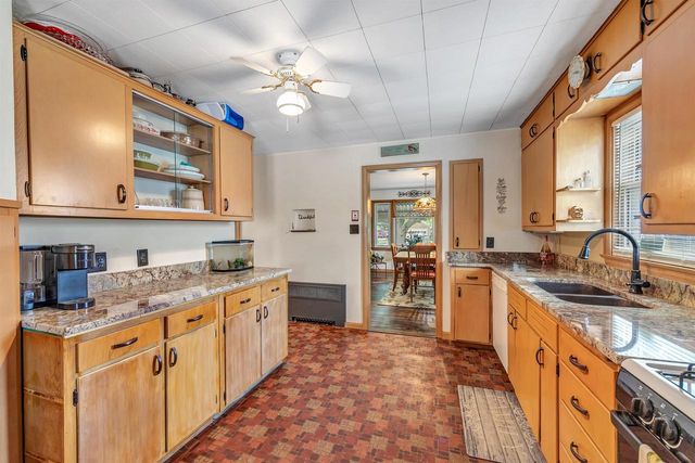 610 GOODELL STREET, Green Bay, WI 54301