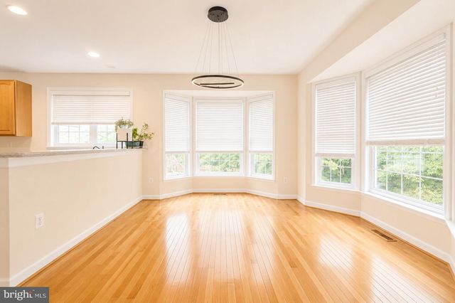 10225 EVERLEY TER, Lanham, MD 20706