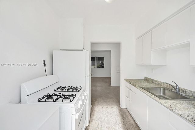 700 82nd Street 3, Miami Beach, FL 33141