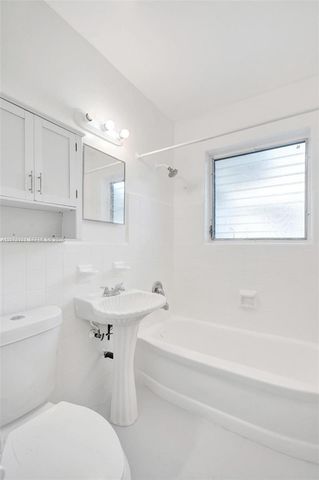 700 82nd Street 3, Miami Beach, FL 33141