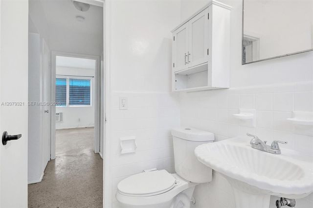 700 82nd Street 3, Miami Beach, FL 33141