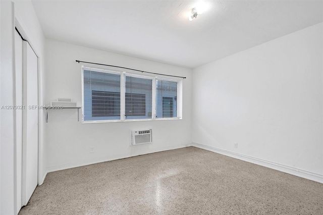 700 82nd Street 3, Miami Beach, FL 33141