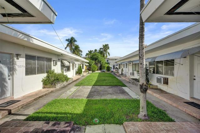 700 82nd Street 3, Miami Beach, FL 33141