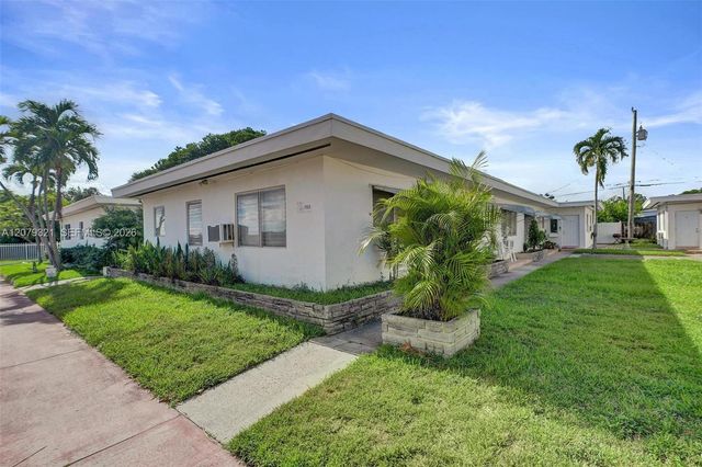 700 82nd Street 3, Miami Beach, FL 33141