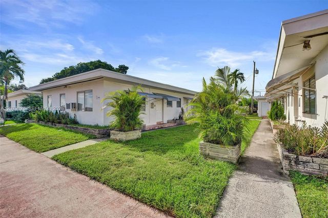 700 82nd Street 3, Miami Beach, FL 33141