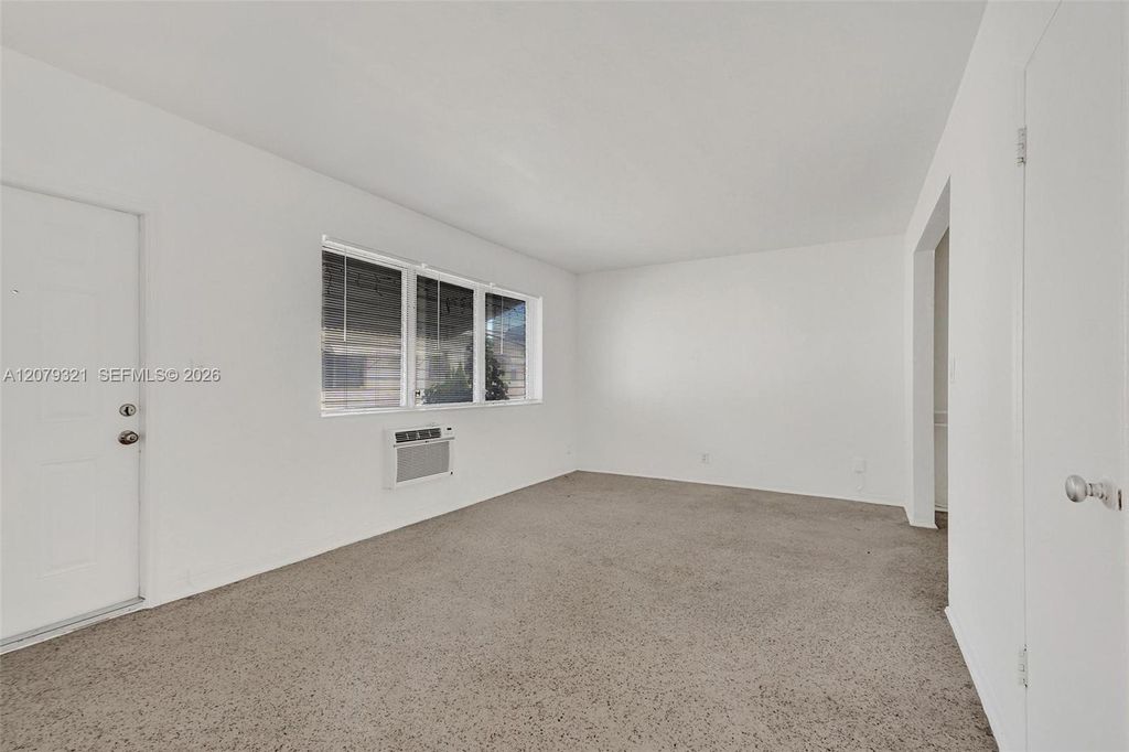 700 82nd Street 3, Miami Beach, FL 33141