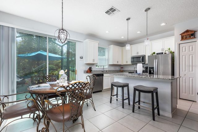 4848 CLIVEDEN LOOP, Sanford, FL 32773