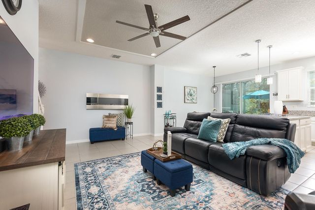 4848 CLIVEDEN LOOP, Sanford, FL 32773