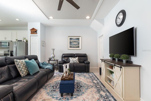4848 CLIVEDEN LOOP, Sanford, FL 32773