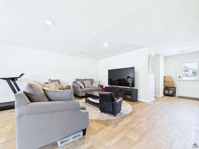 146 Caroline Court, Macon, GA 31210