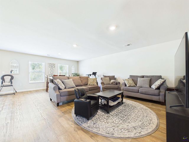 146 Caroline Court, Macon, GA 31210