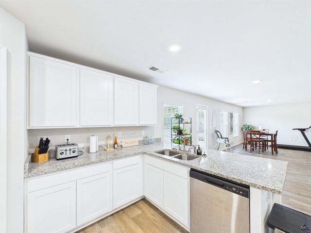 146 Caroline Court, Macon, GA 31210