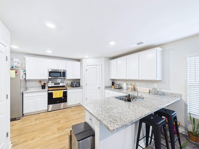 146 Caroline Court, Macon, GA 31210