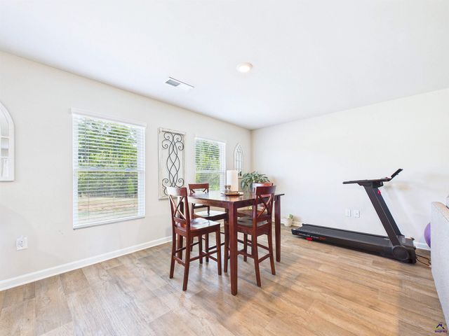146 Caroline Court, Macon, GA 31210