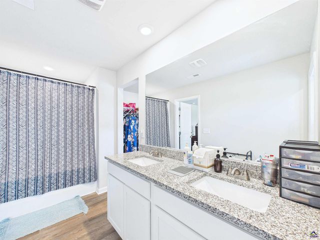 146 Caroline Court, Macon, GA 31210