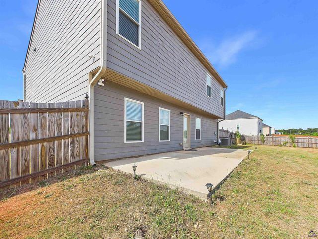146 Caroline Court, Macon, GA 31210