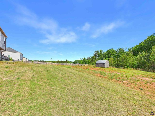 146 Caroline Court, Macon, GA 31210