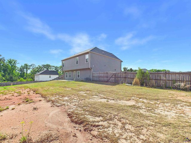 146 Caroline Court, Macon, GA 31210