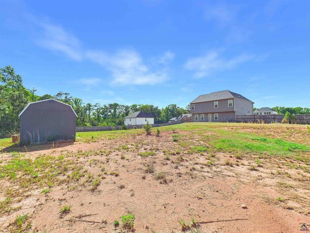 146 Caroline Court, Macon, GA 31210