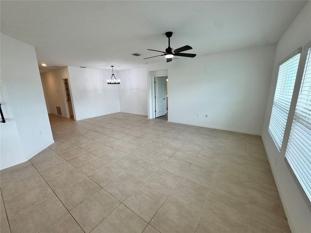 33981 SKY BLOSSOM CIRCLE, Leesburg, FL 34788
