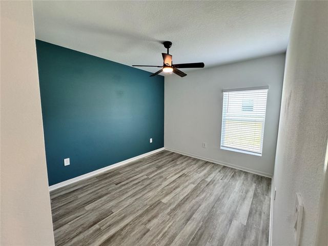 33981 SKY BLOSSOM CIRCLE, Leesburg, FL 34788