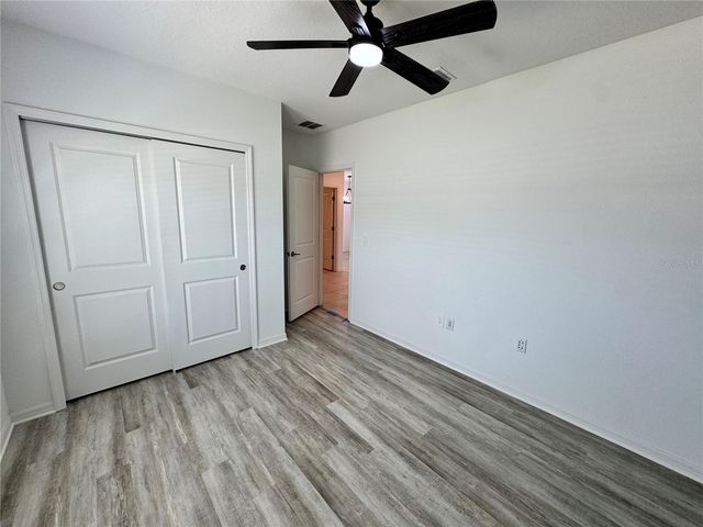 33981 SKY BLOSSOM CIRCLE, Leesburg, FL 34788
