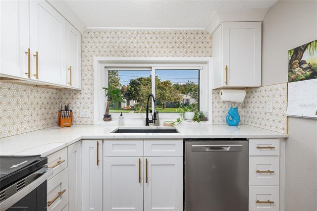 821 BRIERCLIFF DRIVE, Orlando, FL 32806