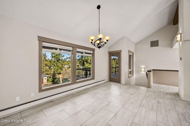 2885 E Point Hayden DR, Hayden Lake, ID 83835