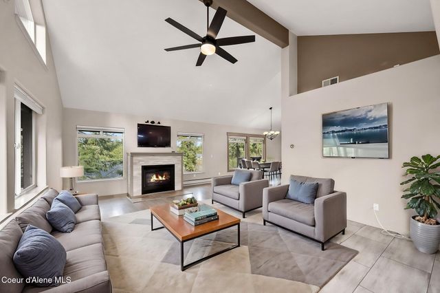 2885 E Point Hayden DR, Hayden Lake, ID 83835