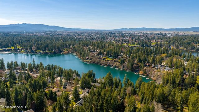 2885 E Point Hayden DR, Hayden Lake, ID 83835