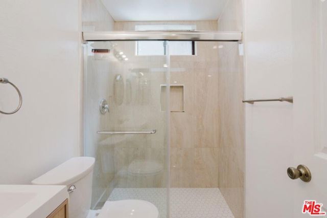 914 E Elk Avenue 3, Glendale, CA 91205