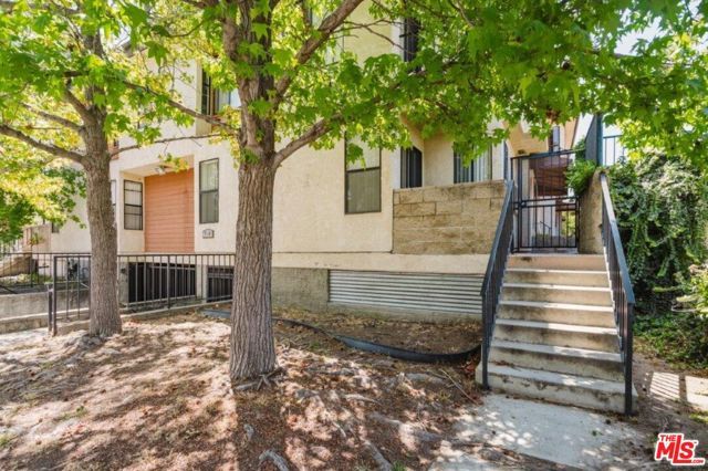 914 E Elk Avenue 3, Glendale, CA 91205