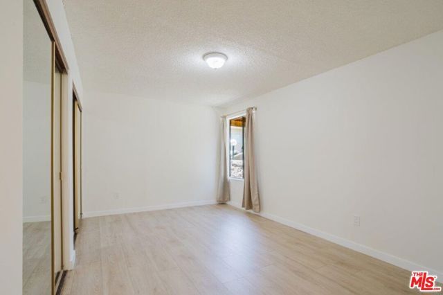914 E Elk Avenue 3, Glendale, CA 91205