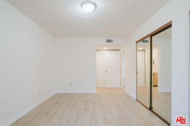914 E Elk Avenue 3, Glendale, CA 91205