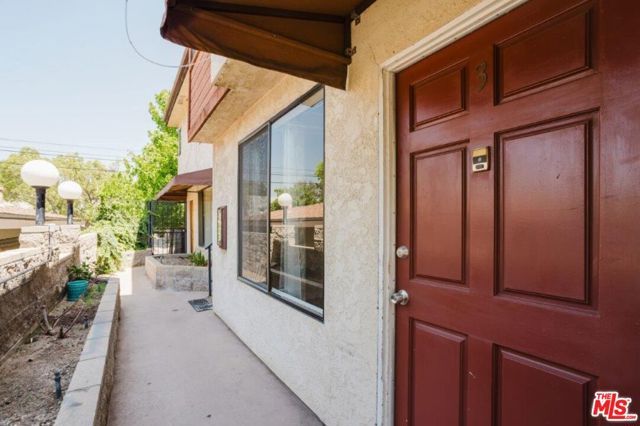 914 E Elk Avenue 3, Glendale, CA 91205