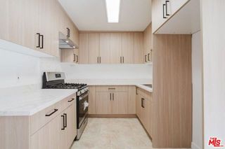 914 E Elk Avenue 3, Glendale, CA 91205