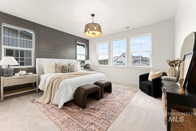 13338 N Spring Creek Way, Boise, ID 83714
