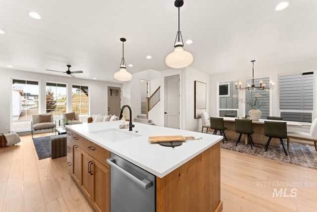 13338 N Spring Creek Way, Boise, ID 83714