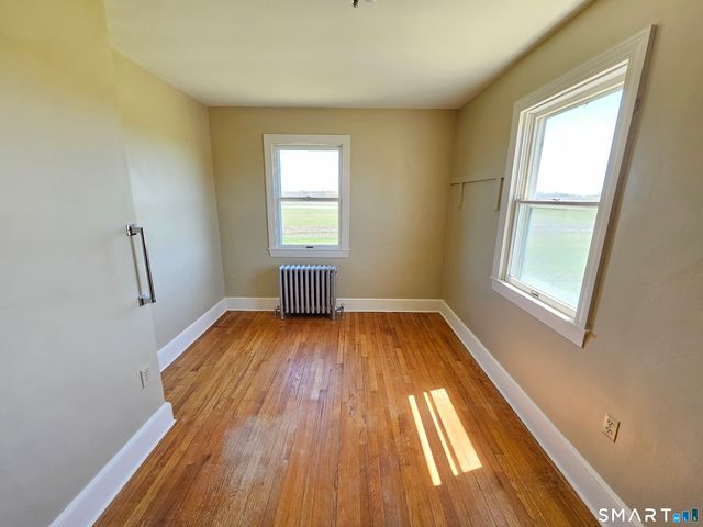 17 Johnston Street, New Haven, CT 06512