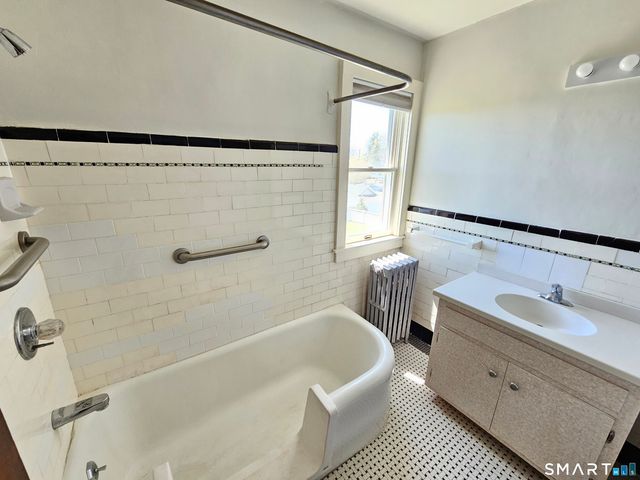 17 Johnston Street, New Haven, CT 06512