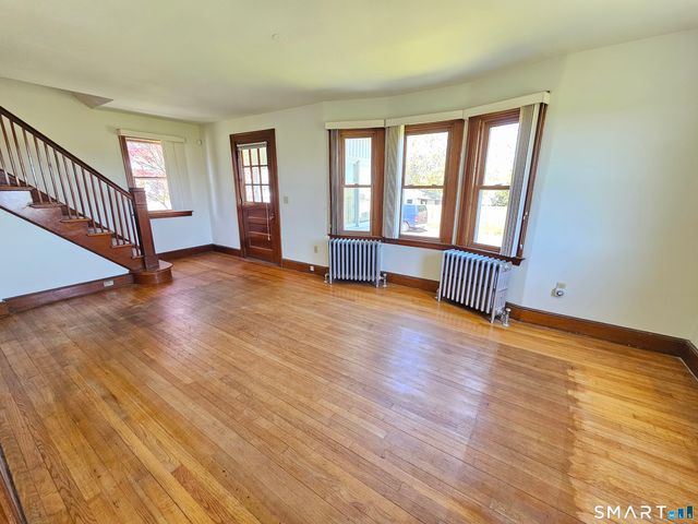 17 Johnston Street, New Haven, CT 06512