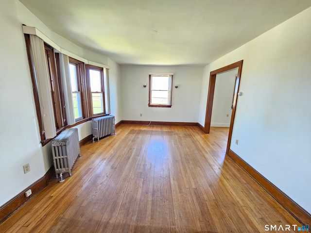 17 Johnston Street, New Haven, CT 06512